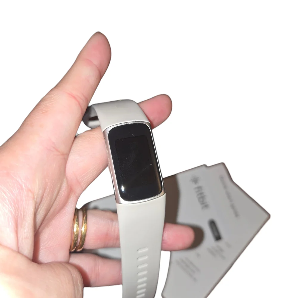 Fitbit Charge 6 with Charger and Quick Start Guides - Porcelain